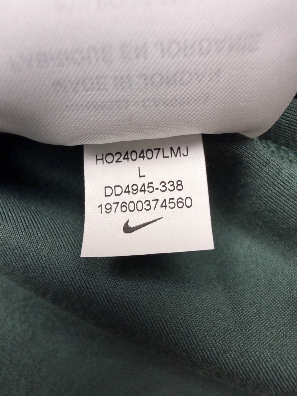 Nike Green Quarter-Zip Pullover ThermaFit - Picture 7 of 9